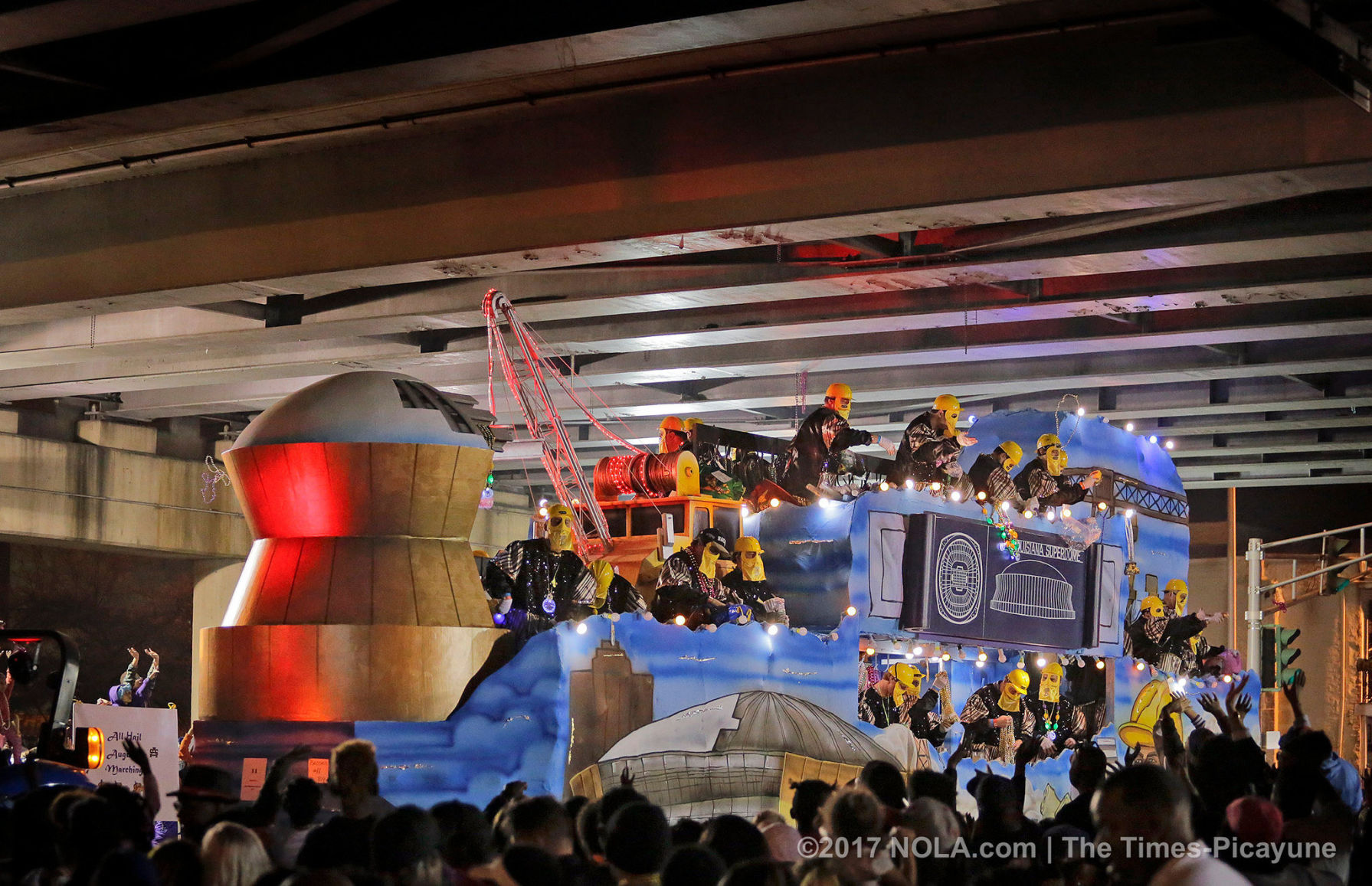 Krewe of Bacchus 2017 rolls in New Orleans: See Mardi Gras parade photos